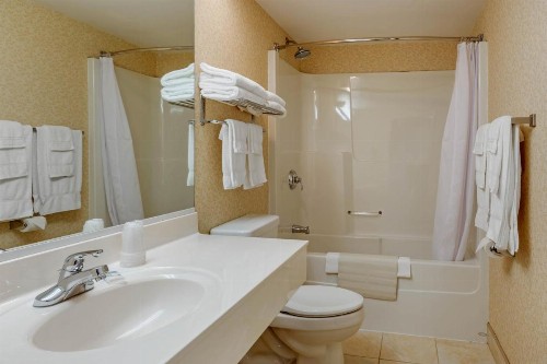 Ogunquit Hotel and Suites - image 7