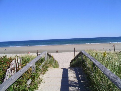 Ogunquit Hotel and Suites - image 20