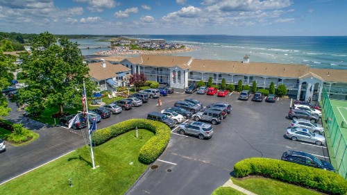 The Sparhawk Oceanfront Resort - image 25