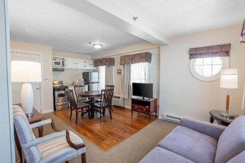 The Sparhawk Oceanfront Resort - image 41