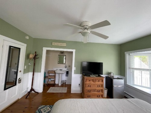 Bourne Bed and Breakfast - image 36