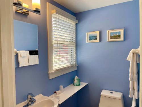 Dragonfly Guest House - image 1