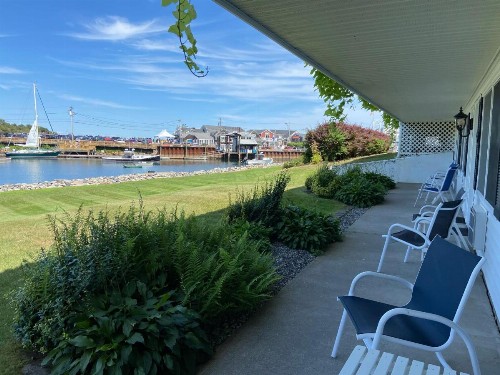 Auberge on the Cove - image 29