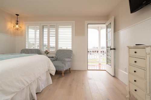 Auberge on the Cove - image 33