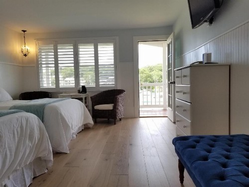 Auberge on the Cove - image 37