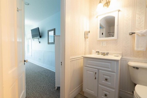 Auberge on the Cove - image 46