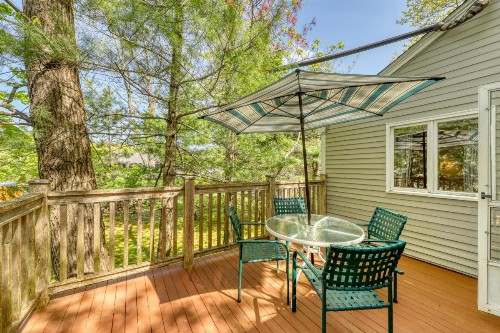 Quintessential Maine Cottage - image 9