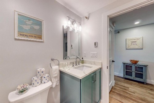 Main Street Condos - image 11