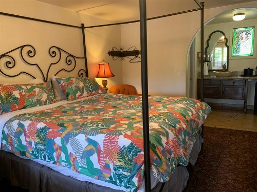 Chantico Inn - image 41