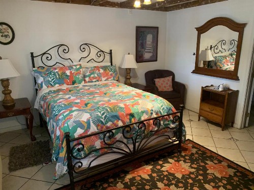 Chantico Inn - image 9