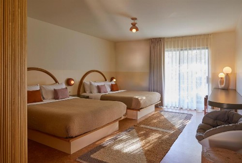 The Capri Hotel - image 6