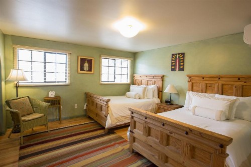 Blue Iguana Inn - image 25