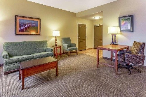 Hampton Inn Okeechobee - Lake Okeechobee - image 24