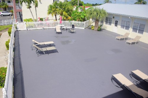 Flamingo Motel - image 18