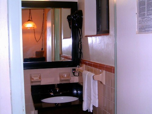 Budget Inn of Okeechobee - image 26