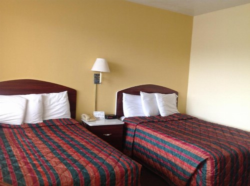 Economy Inn Okeechobee - image 16