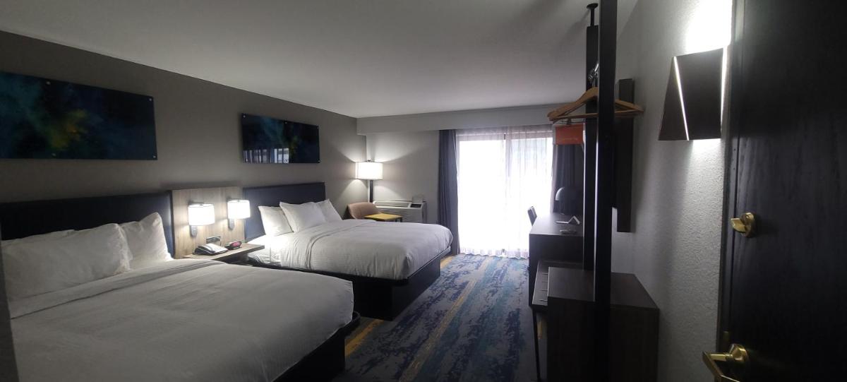 AmericInn - image 2