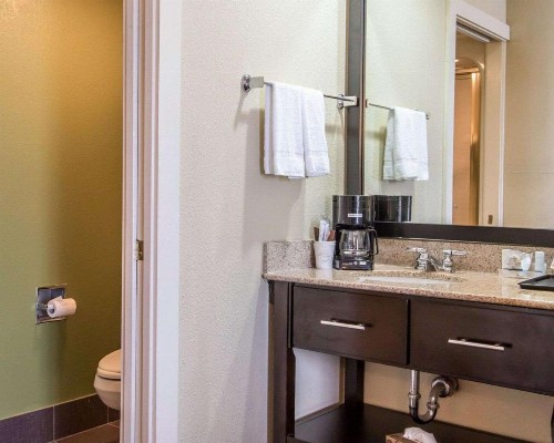 Sleep Inn Oklahoma City - image 4