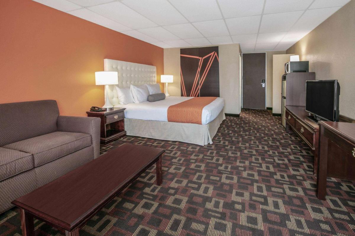 Howard Johnson by Wyndham Oklahoma City OKC Airport Fairgrounds I40 - main image