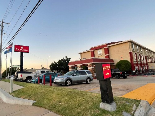 Ramada by Wyndham Oklahoma City Airport North - image 25