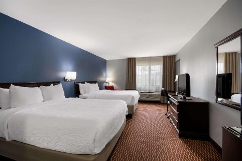 Baymont by Wyndham Oklahoma City North Frontier City - image 19