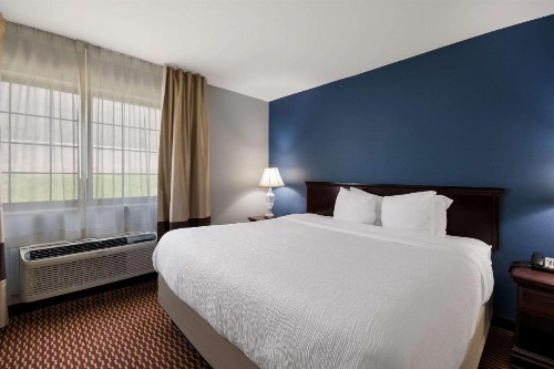 Baymont by Wyndham Oklahoma City North Frontier City - image 28