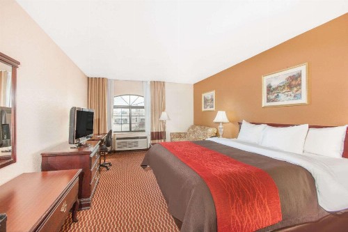 Baymont by Wyndham Oklahoma City North Frontier City - image 45