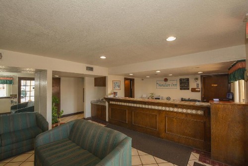 Meridian Inn Oklahoma City Airport - image 3
