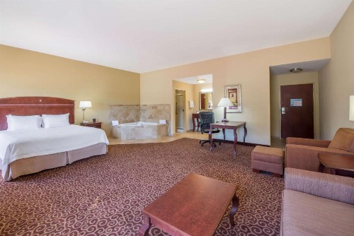 Hampton Inn & Suites Oklahoma City - South - image 35