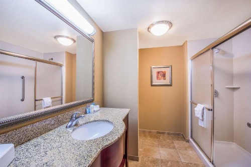 Hampton Inn & Suites Oklahoma City - South - image 39