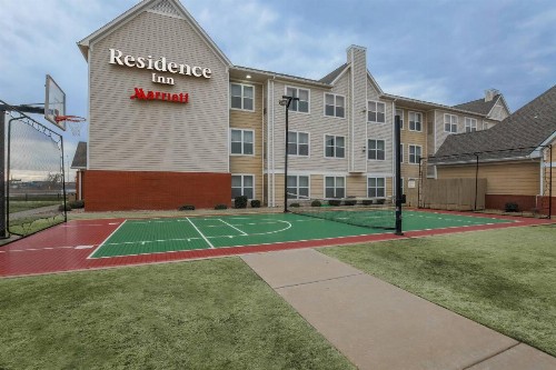 Residence Inn by Marriott Oklahoma City South - image 19