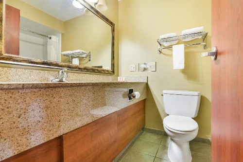 OYO Townhouse Oklahoma City Airport - image 13
