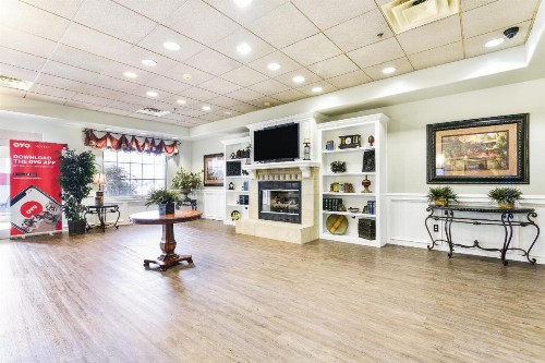 OYO Townhouse Oklahoma City Airport - image 3