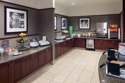 Hampton Inn & Suites Oklahoma City-Bricktown - image 11