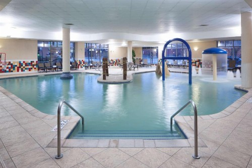 Hampton Inn & Suites Oklahoma City-Bricktown - image 18