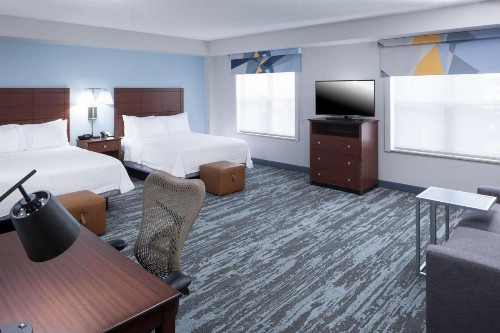 Hampton Inn & Suites Oklahoma City-Bricktown - image 27