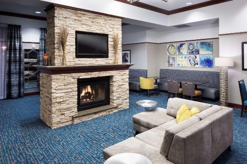 Hampton Inn & Suites Oklahoma City-Bricktown - image 37