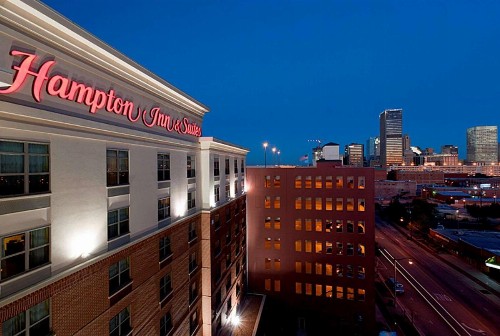 Hampton Inn & Suites Oklahoma City-Bricktown - image 8