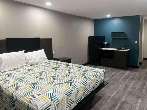 Wingate by Wyndham Oklahoma City South - image 3