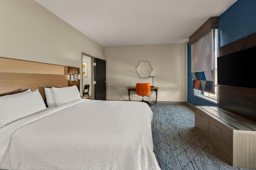 Holiday Inn Express Hotel & Suites Oklahoma City Northwest an IHG Hotel - image 33