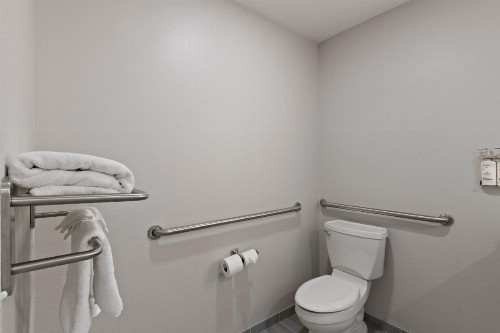 Holiday Inn Express Hotel & Suites Oklahoma City Northwest an IHG Hotel - image 40
