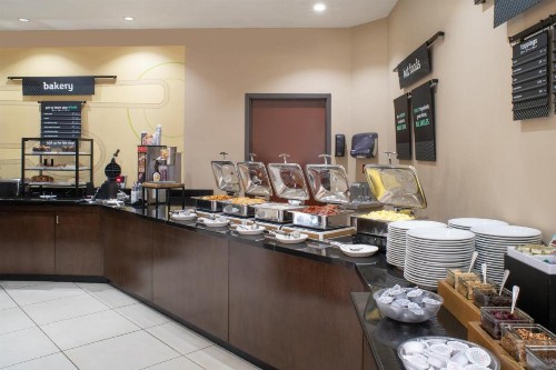 Holiday Inn Oklahoma City Airport an IHG Hotel - image 24
