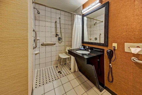 Fairfield Inn & Suites by Marriott Oklahoma City NW Expressway/Warr Acres - image 10