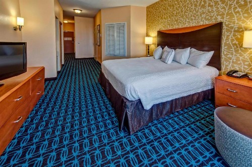 Fairfield Inn & Suites by Marriott Oklahoma City NW Expressway/Warr Acres - image 7