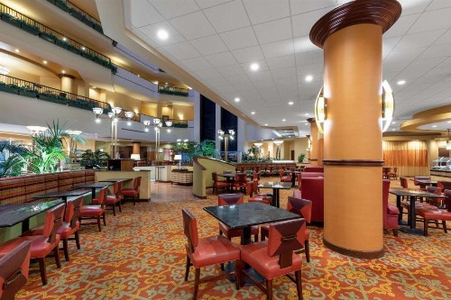 Wyndham Grand Oklahoma City Downtown - image 15