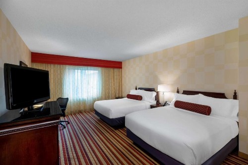 Wyndham Grand Oklahoma City Downtown - image 23