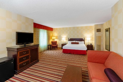 Wyndham Grand Oklahoma City Downtown - image 30