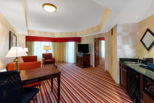 Wyndham Grand Oklahoma City Downtown - image 32