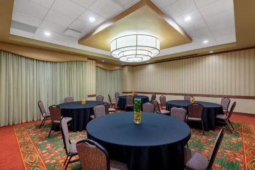 Wyndham Grand Oklahoma City Downtown - image 36