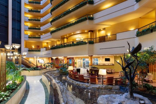 Wyndham Grand Oklahoma City Downtown - image 9